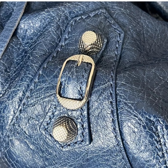 Authentic Balenciaga Mini Pompon - Picture 3 of 7